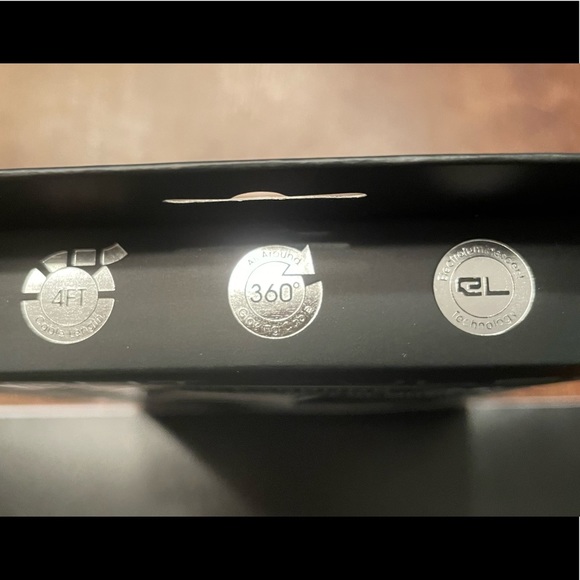 Light Pulse Athletic Earbuds - New In Box - Picture 5 of 6